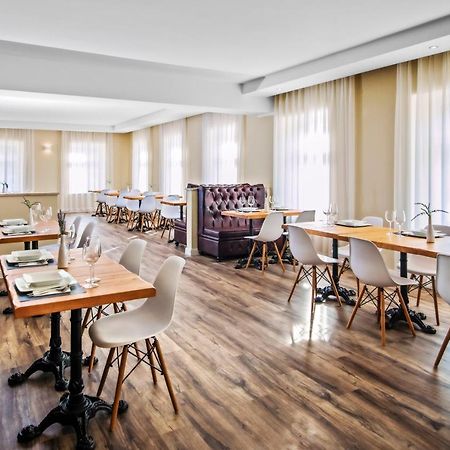 Toscanina Garni Hotel Dobrovo Luaran gambar